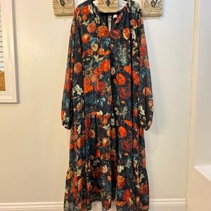 Ivy City Co Black Floral Long Sleeve Dress